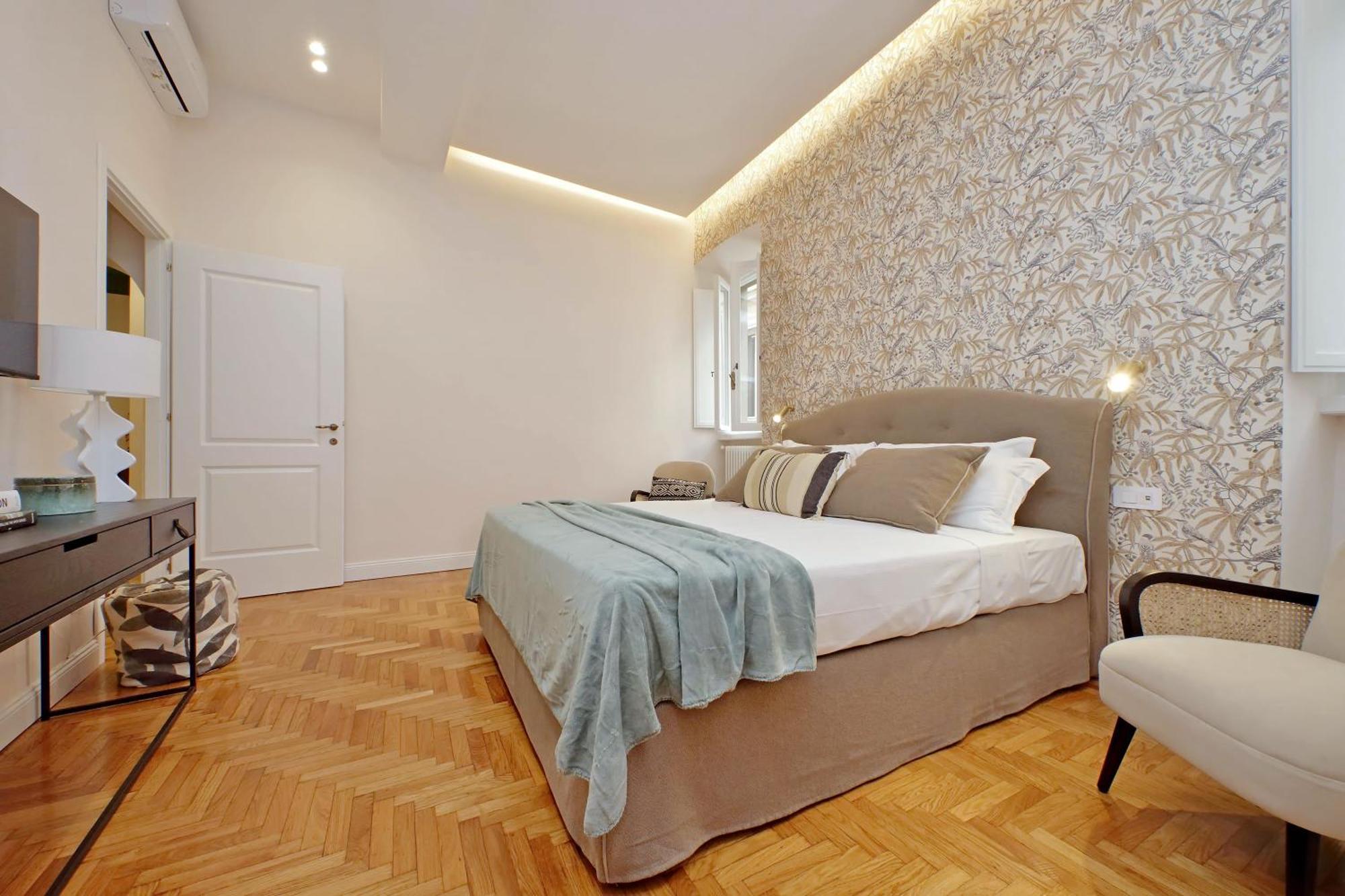 Apartment Ych-casa Bella- Luxury Near Piazza Venezia
