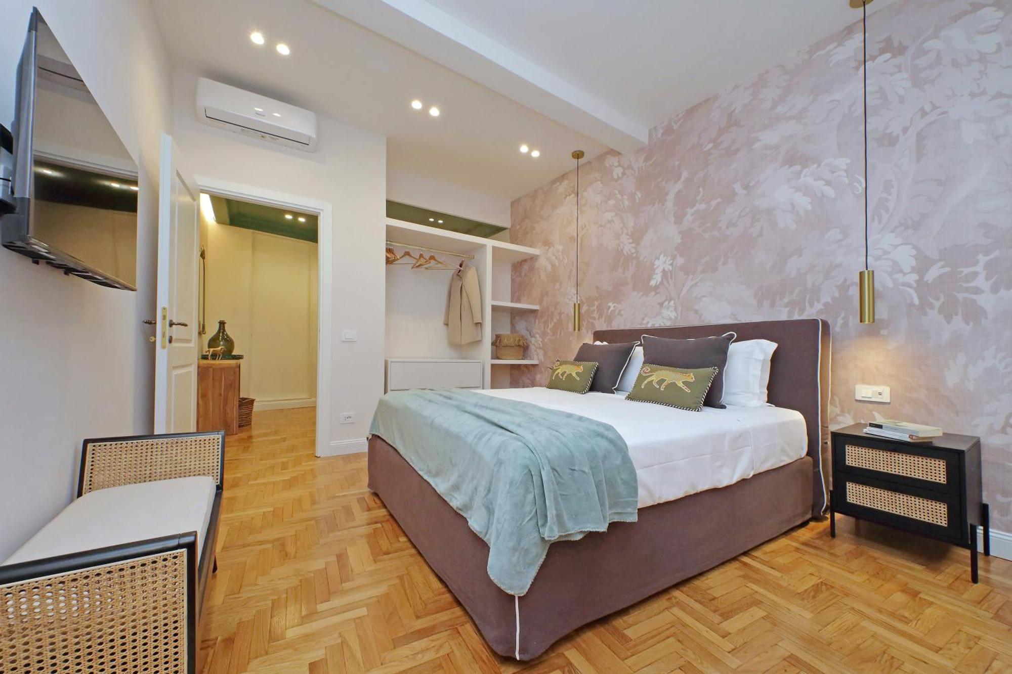 Apartment Ych-casa Bella- Luxury Near Piazza Venezia Rome