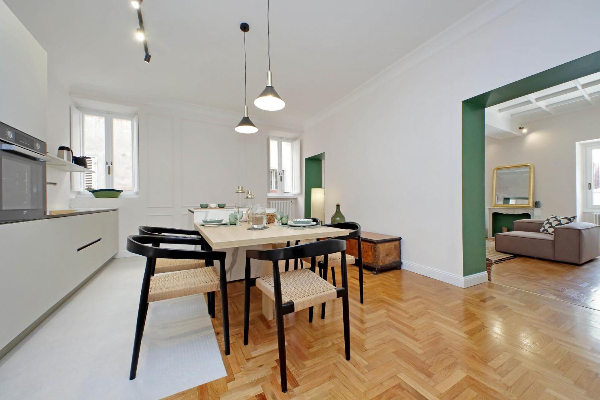 Apartment Ych-casa Bella- Luxury Near Piazza Venezia Rome